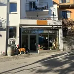Boutique *